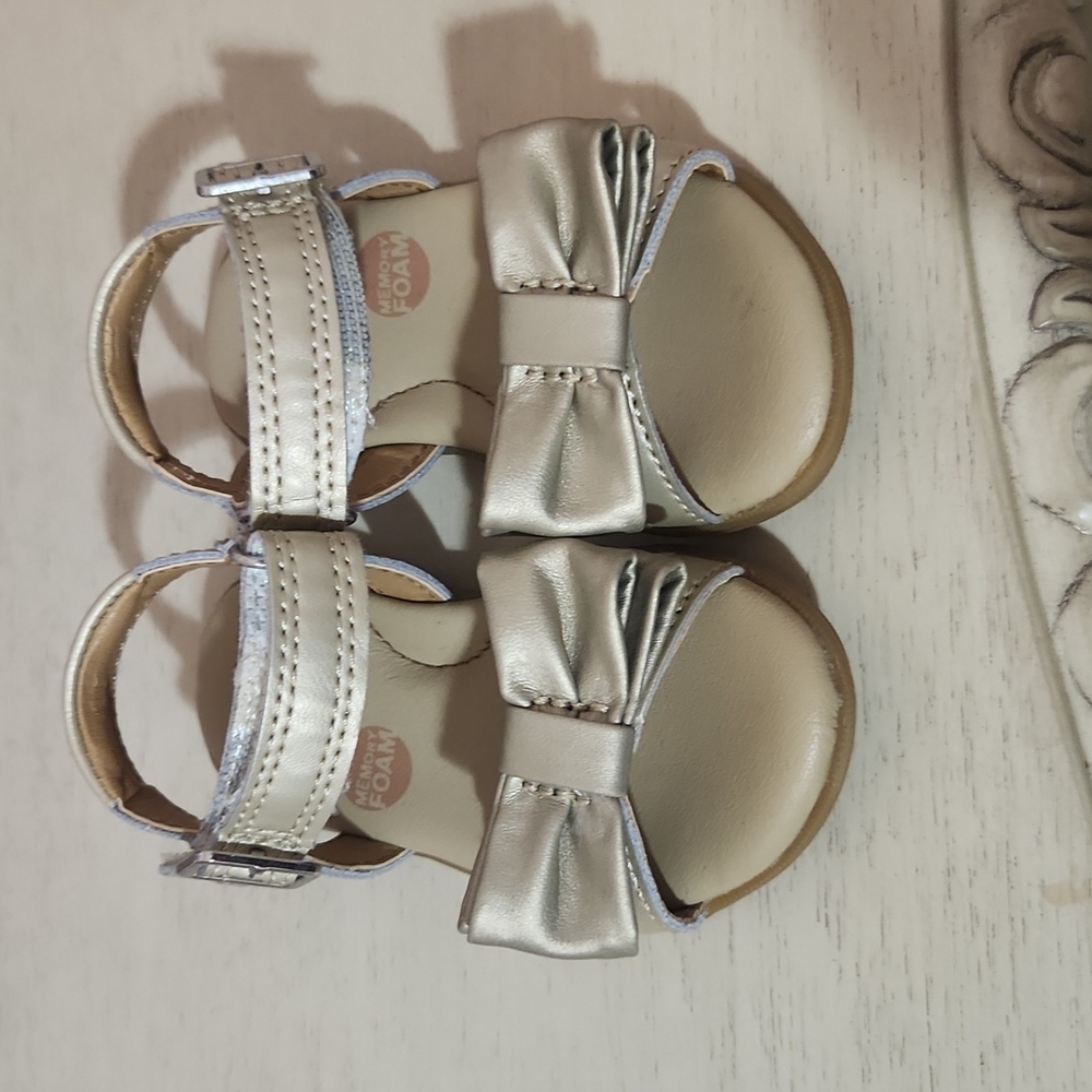 Stride rite gold sandles